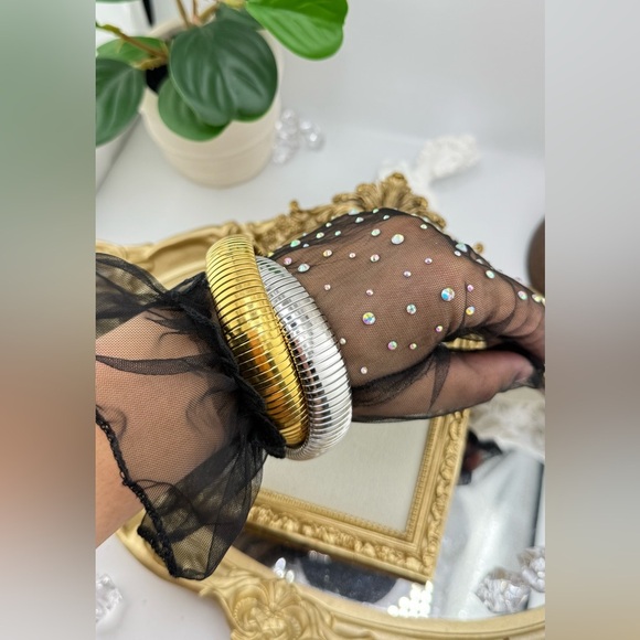 Gold & Silver Spiral Crossover Bracelet | PVD Real Gold Plated Stainless Steel - Picture 11 of 12